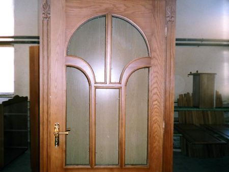 Дерев'яні двері від виробника